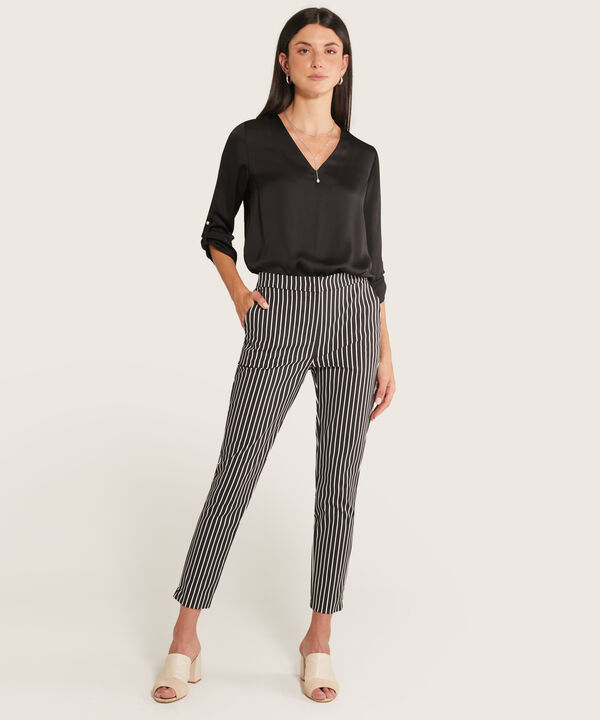 Pantalon Clasico Estampado image number null