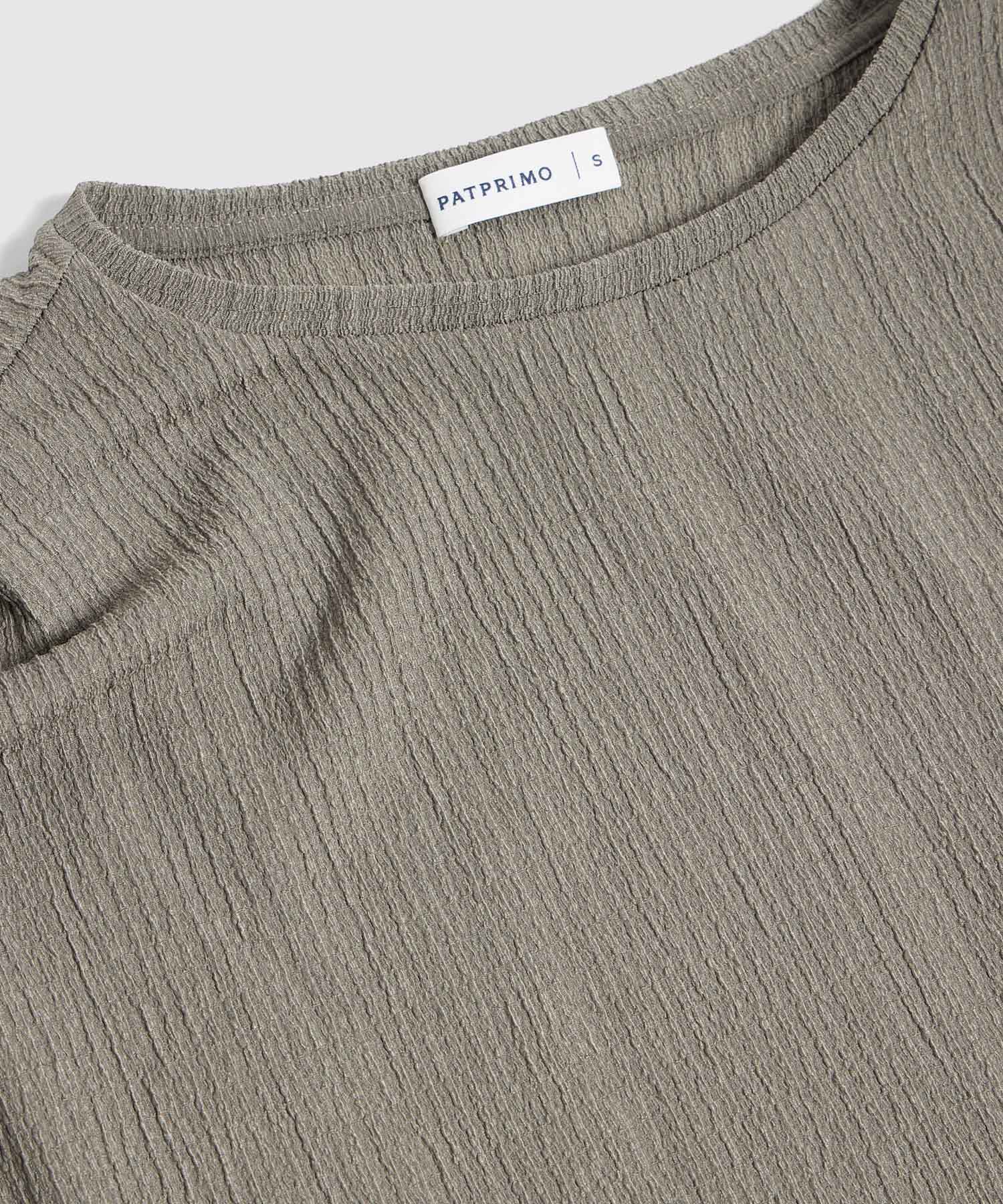 Camiseta con Hombros Drapeados para Mujer