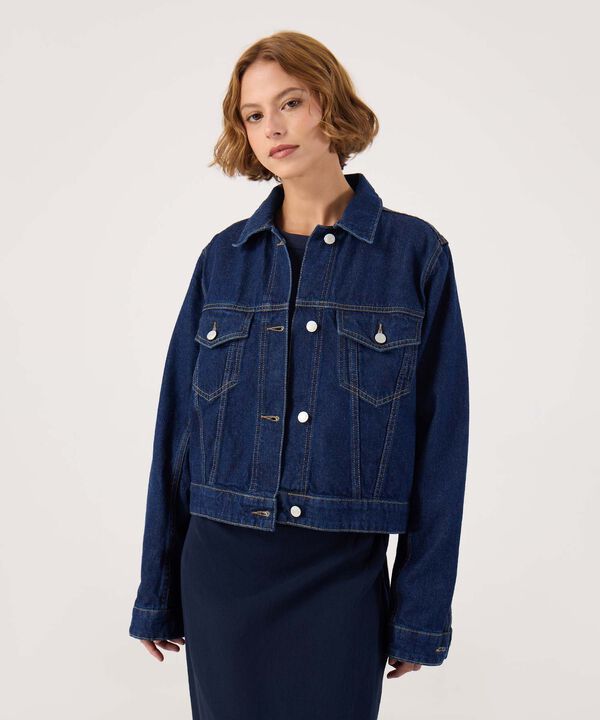 Chaqueta trucker en tono azul oscuro  image number null
