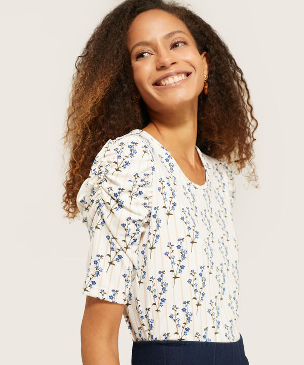 Camiseta Estampada Con Ruche