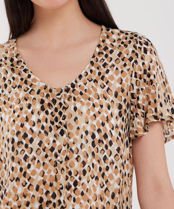 Blusa Estampada Con Botones Decorativos