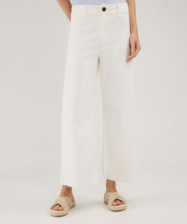 Jean  Culotte Tipo Marine  Tono Off White image number null