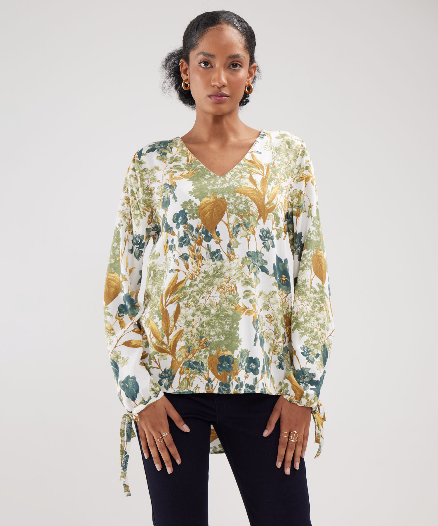 Blusa Estampada Escote V