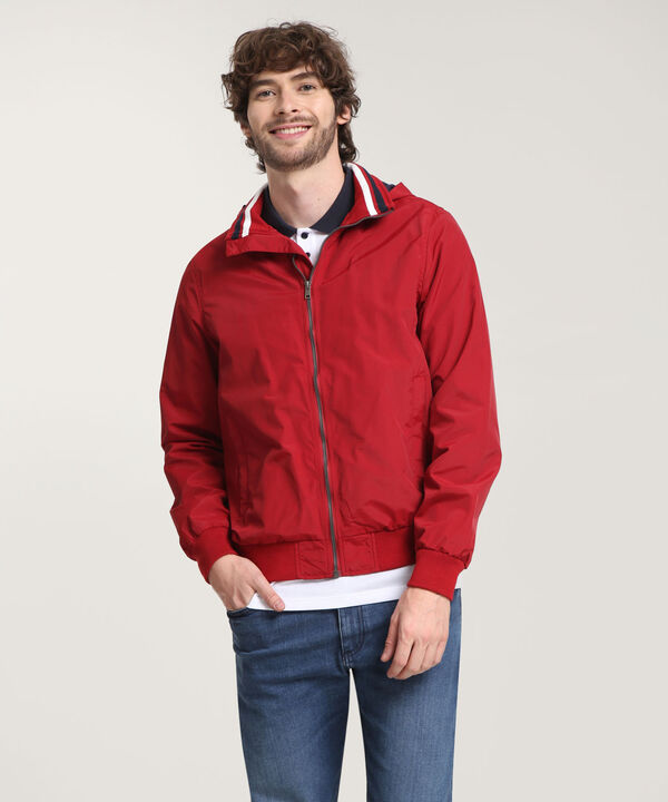 Chaqueta Casual Con Capota