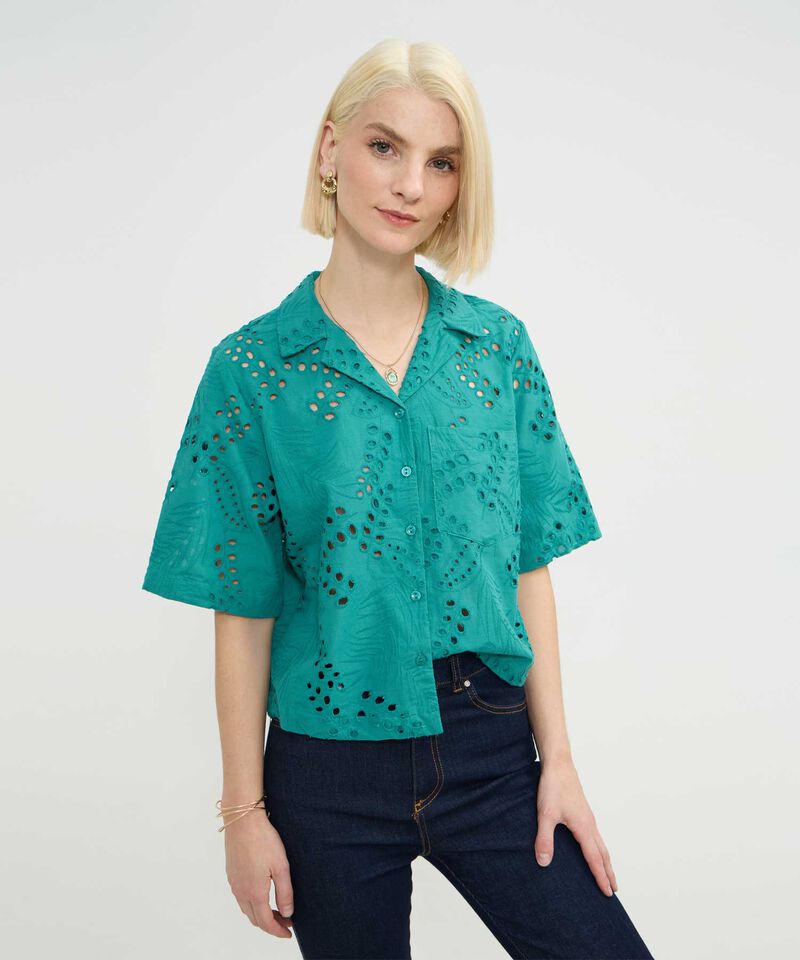 Camisa Unicolor En Ojalillo