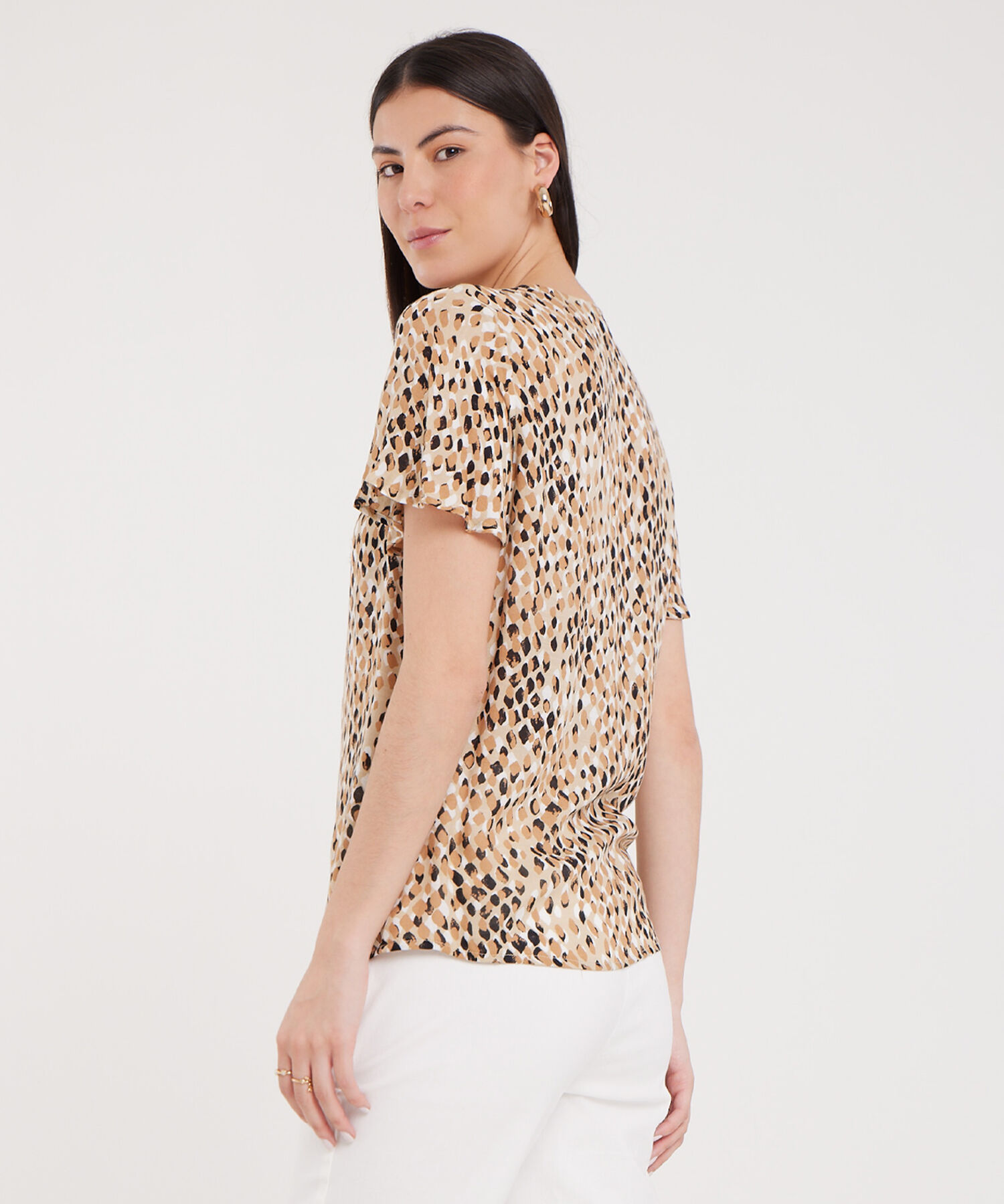 Blusa Estampada Con Botones Decorativos
