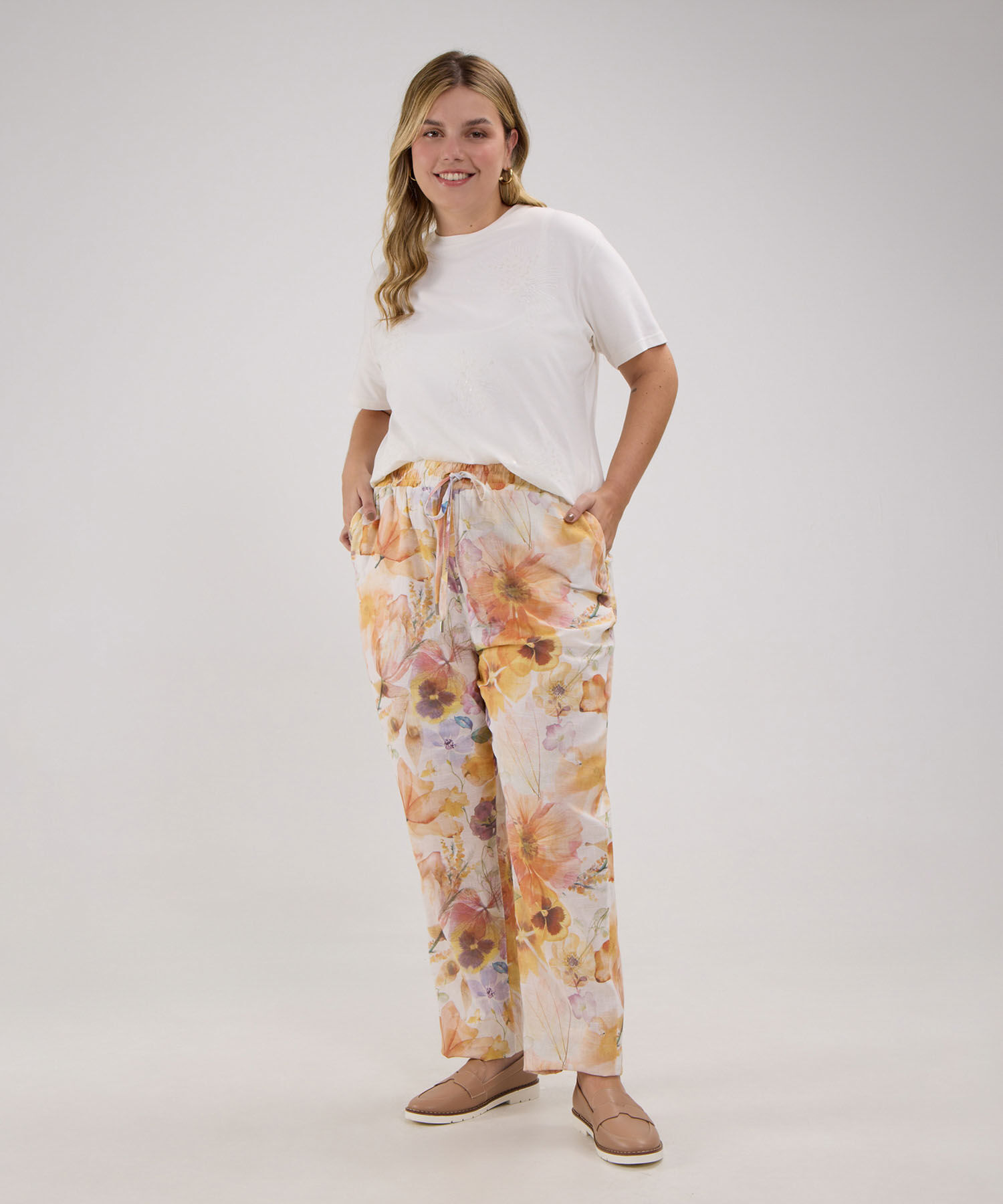 Pantalón Estampado En Lino Con Vena