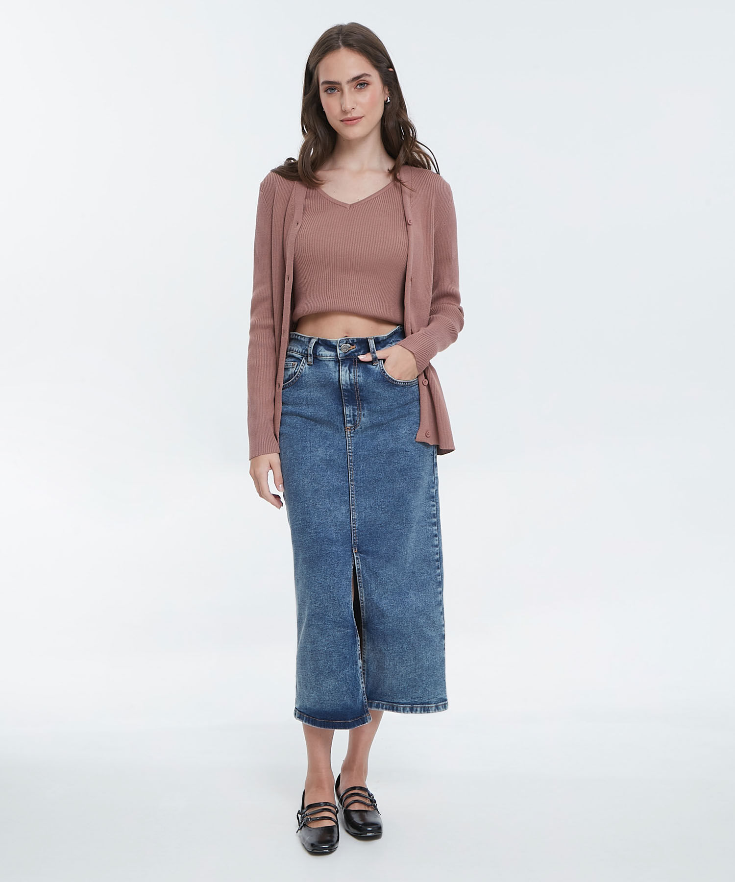 Falda Falda Midi Tono Medio Con Abertura Delantera.