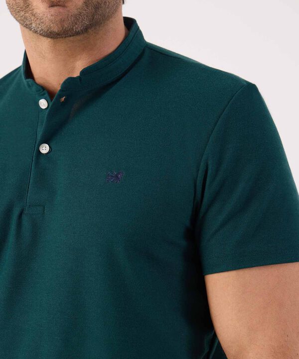 Polo Mao Unicolor Con Pestaña Unicolor  Sin Bolsillo Silueta Slim Fit image number null