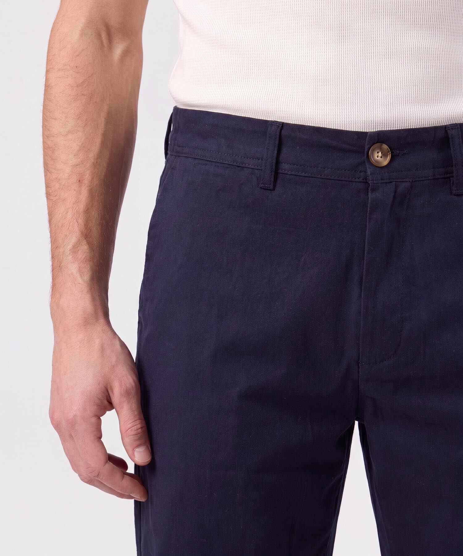 Bermuda Chino Con Bolsillos Para Hombre
