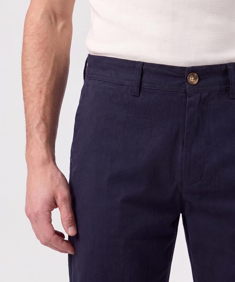 Bermuda Chino Con Bolsillos Para Hombre