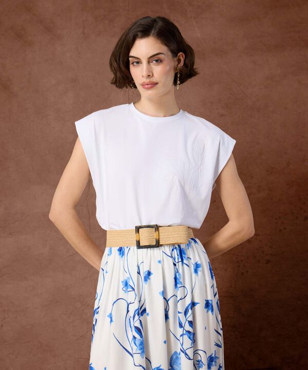 Camiseta Para Mujer Estampado Relieve Hombro Caído