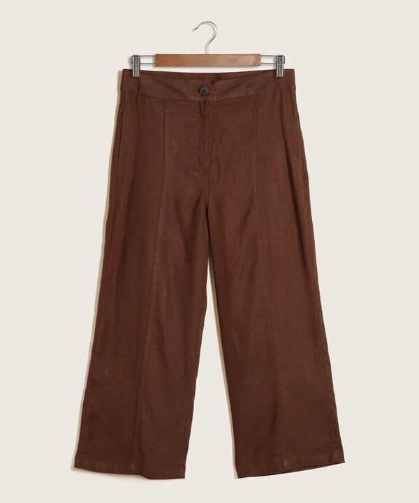 Pantalon Culotte Con Cortes En Frente