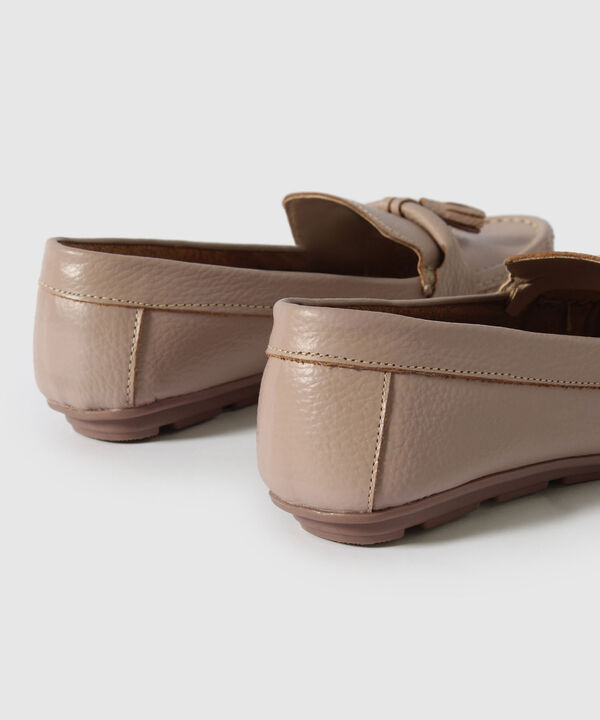 Mocasines image number null