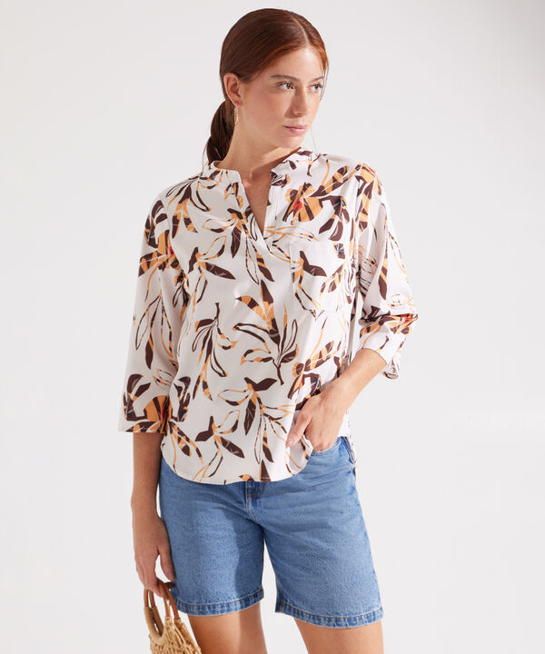 Blusa Escotada con Estampado Floral