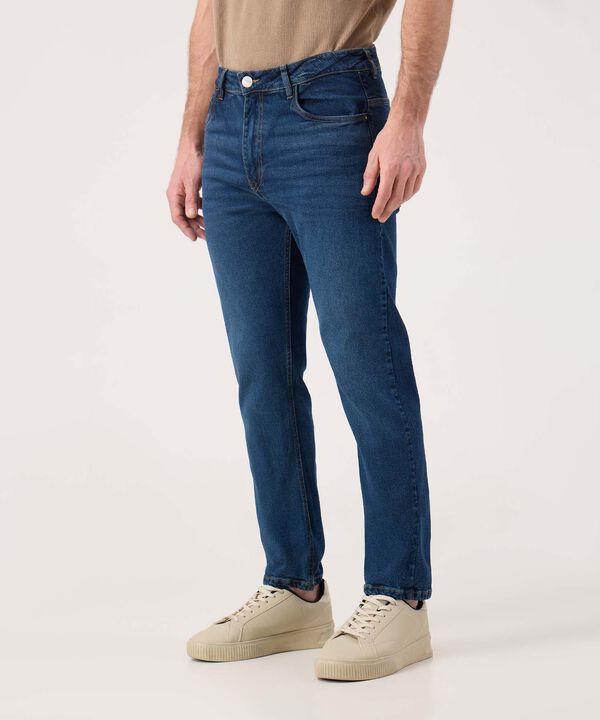 Jeans Regular Tono Azul Medio  image number null