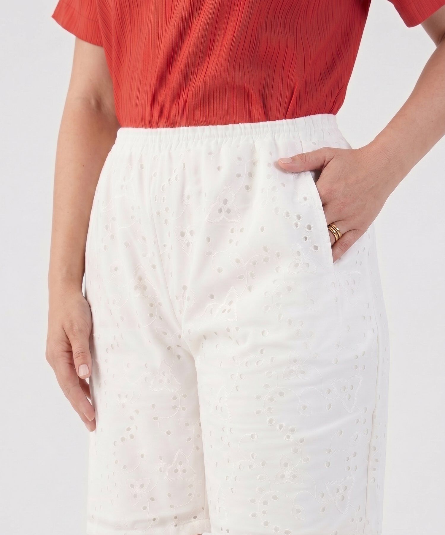 Bermuda Con Cintura El&aacute;stica Mujer Curvy