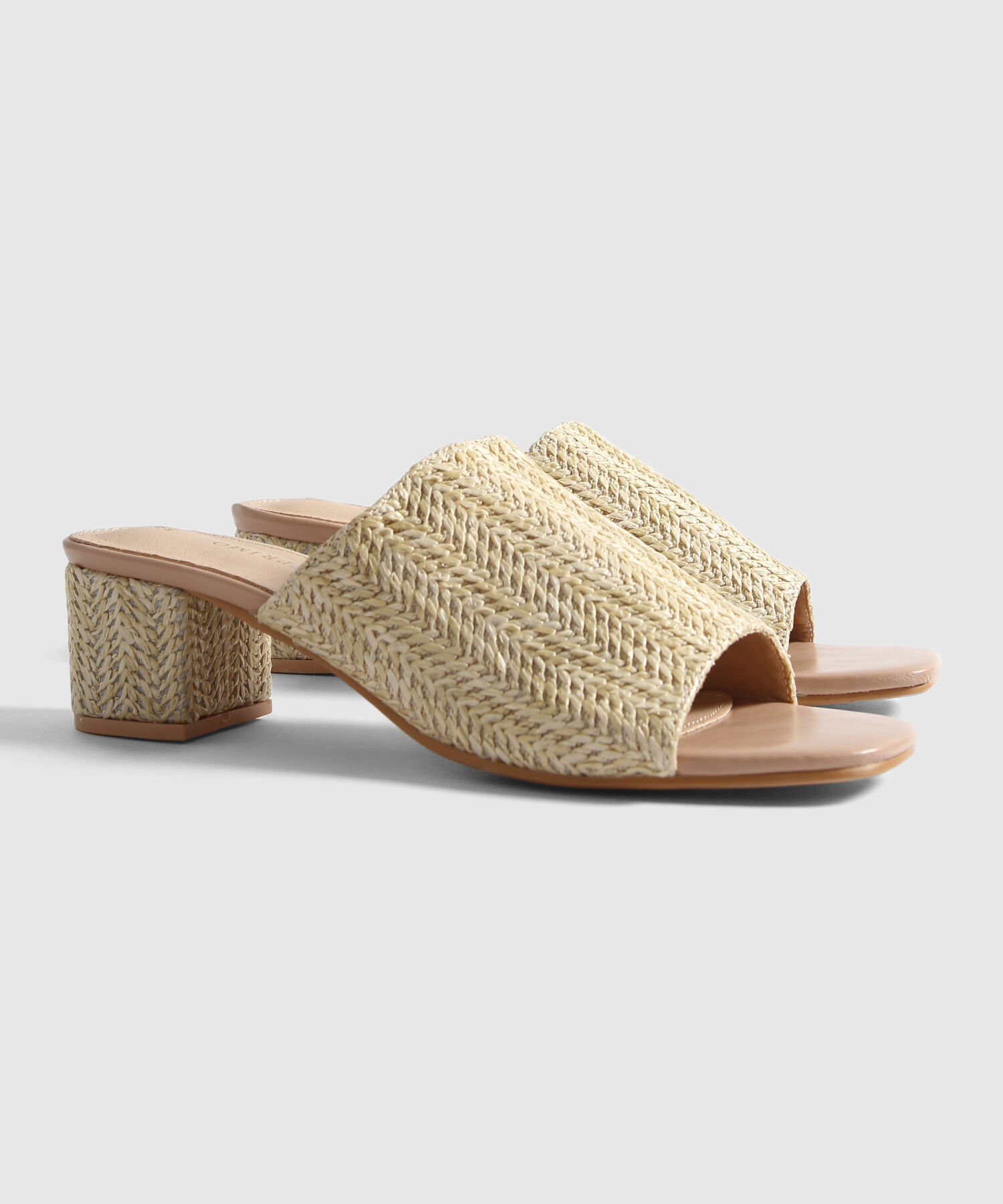 Sandalias Tejidas Altas