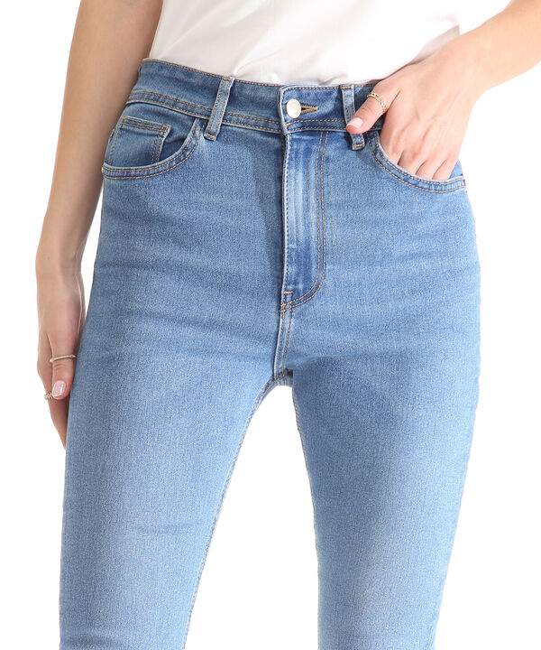 Jean Skinny Tiro Alto Tono Medio Claro image number null