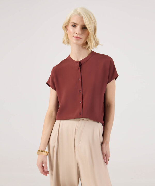 Blusa Unicolor Con Botones A Tono image number null