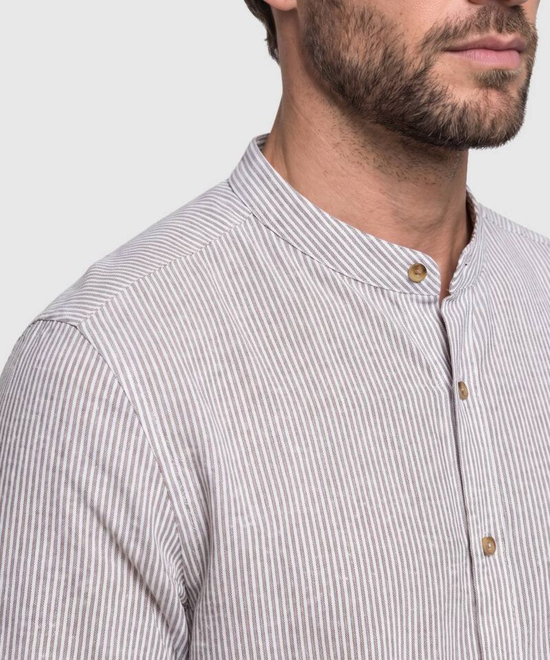 Camisa Manga Corta A Rayas Con Cuello Mao Para Hombre