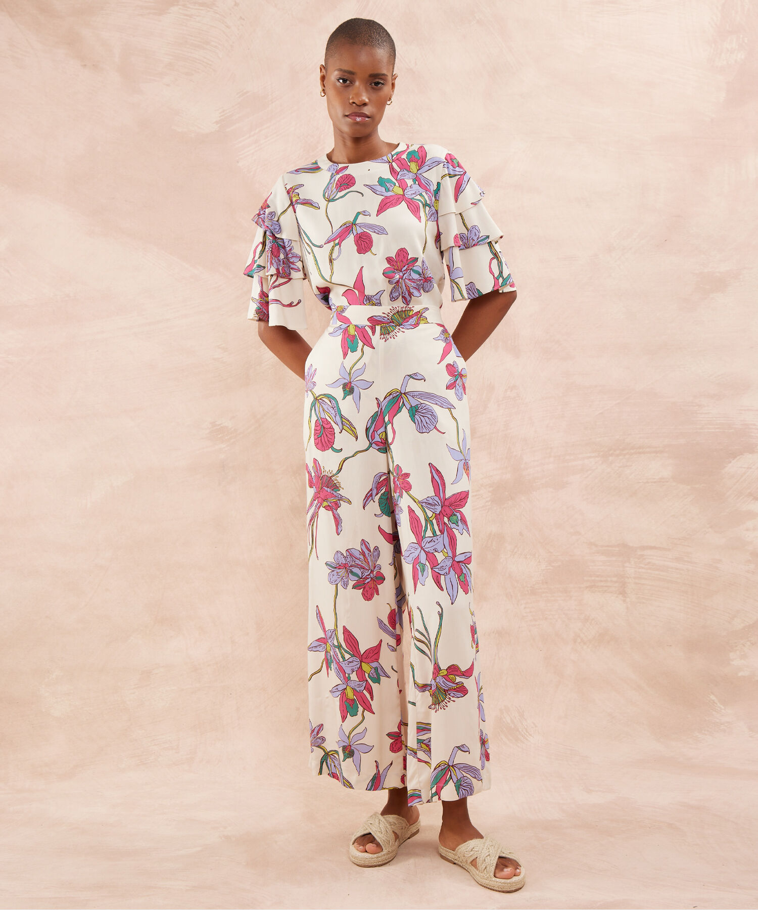 Pantalones fluidos estampados 2025