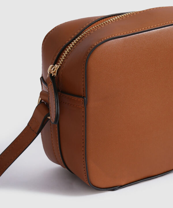 Bolsos/Canguros image number null