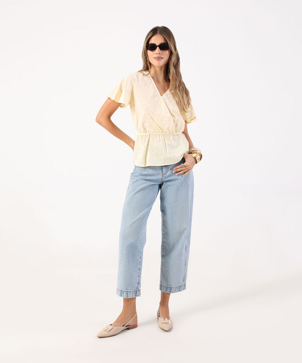 Blusa Unicolor Con Textura