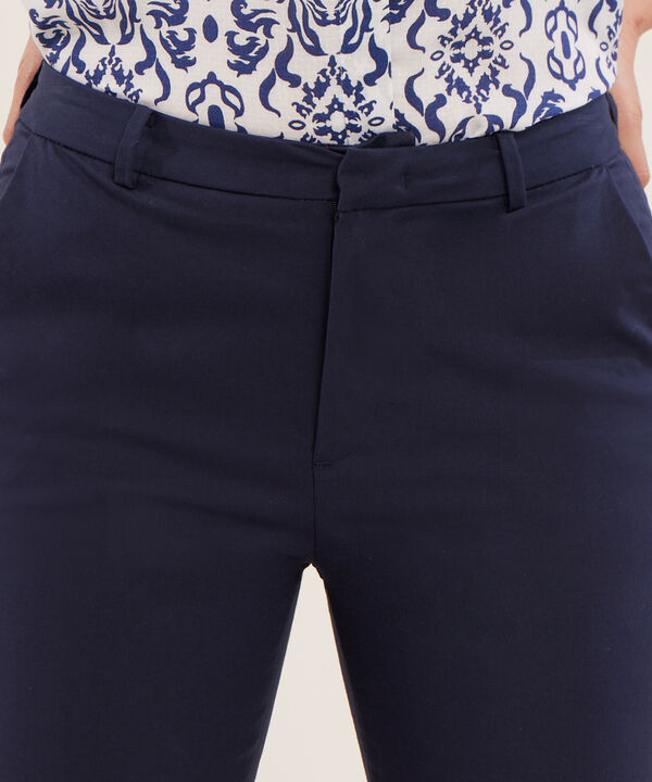 Pantalón Capri Unicolor