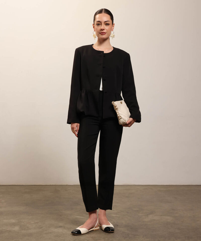 Chaqueta Unicolor Con Bolero Inferior Para Mujer