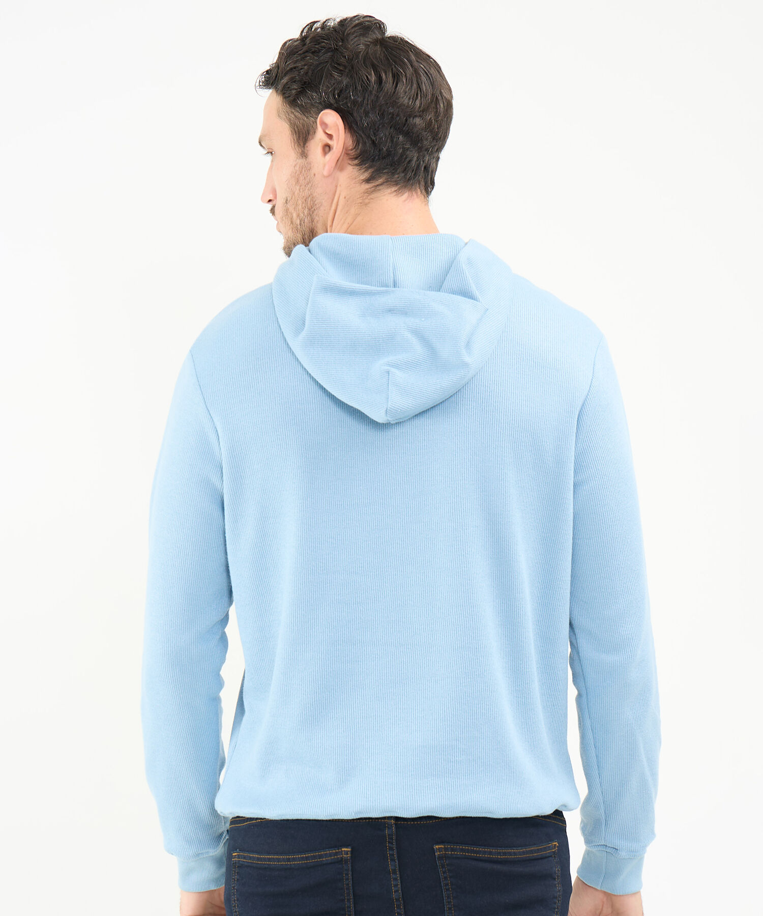 Hoodie con Bordado
