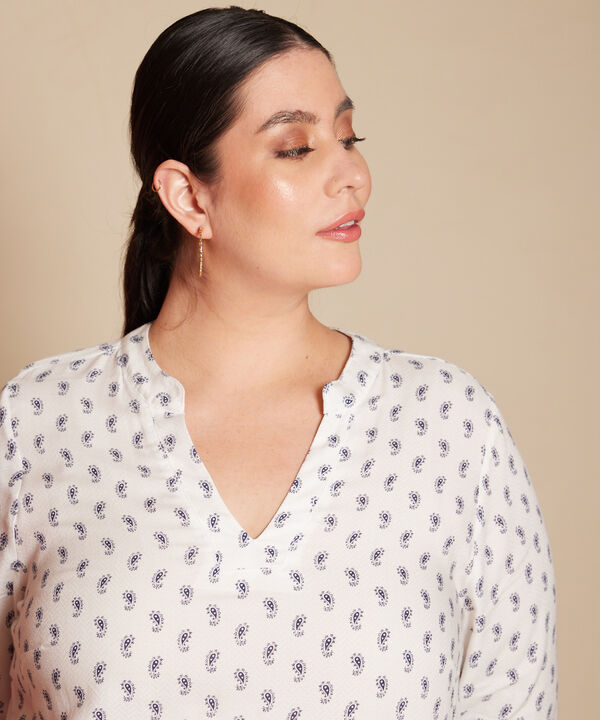 Blusa Cuello Neru Y Cuello En V Manga 3/4 Estampada