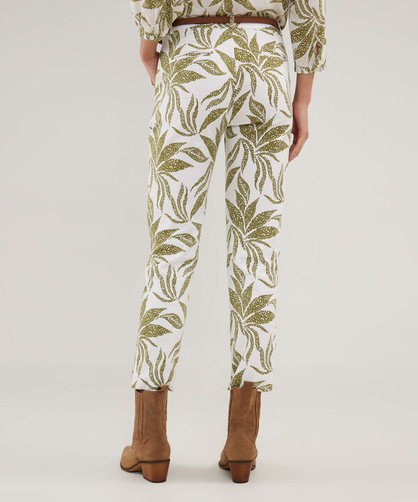 Pantalón Básico Bolsillos Diagonal Estampado Con Cinturón