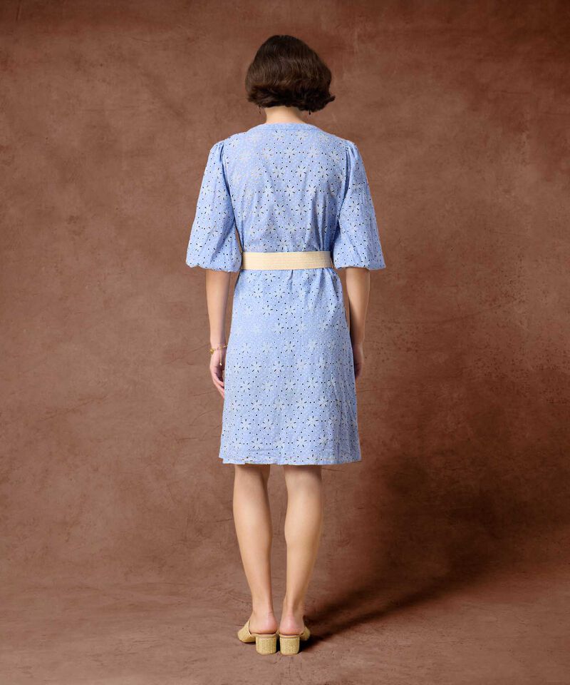 Vestido Camisero Perforado Con Cinturón Para Mujer