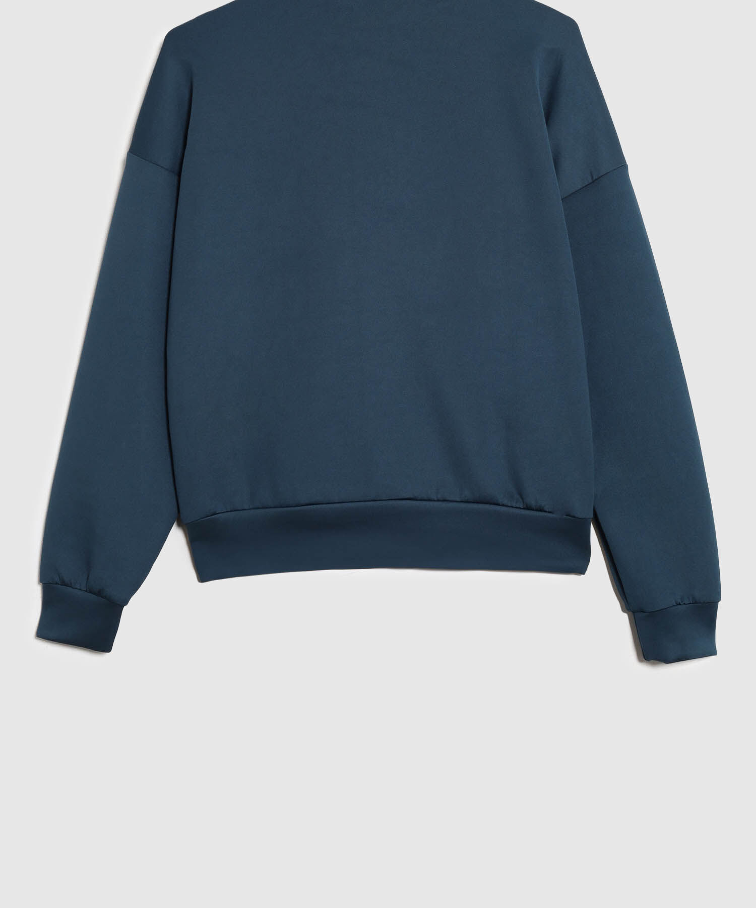 Buzo Unicolor Cuello Alto 