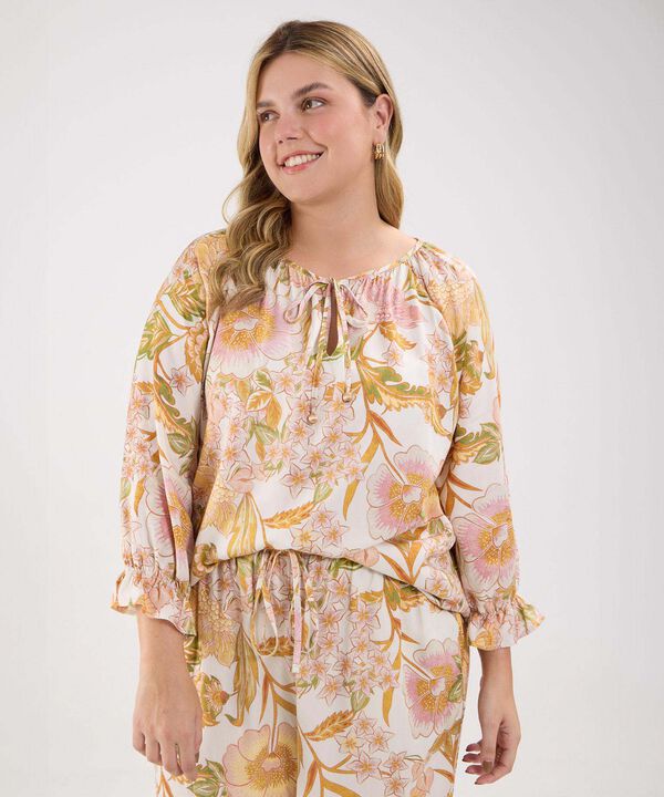 Blusa Estampada Manga 3/4 image number null