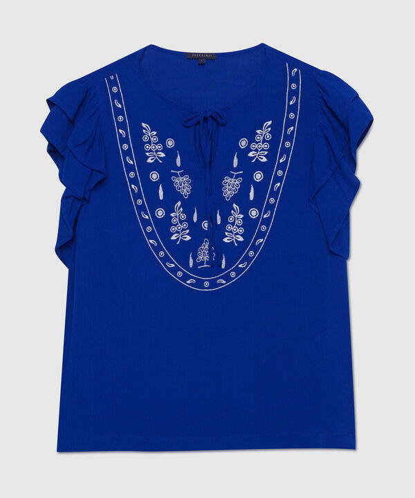 Blusa Manga Corta Unicolor  Con Bordado En Frente