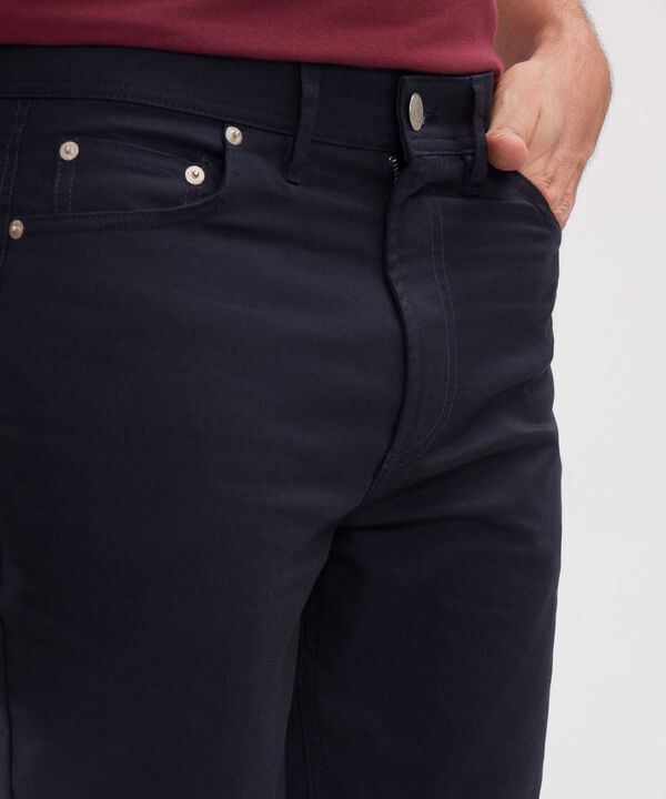 Pantalon Unicolor 5 Bolsillos, Silueta Slim Fit