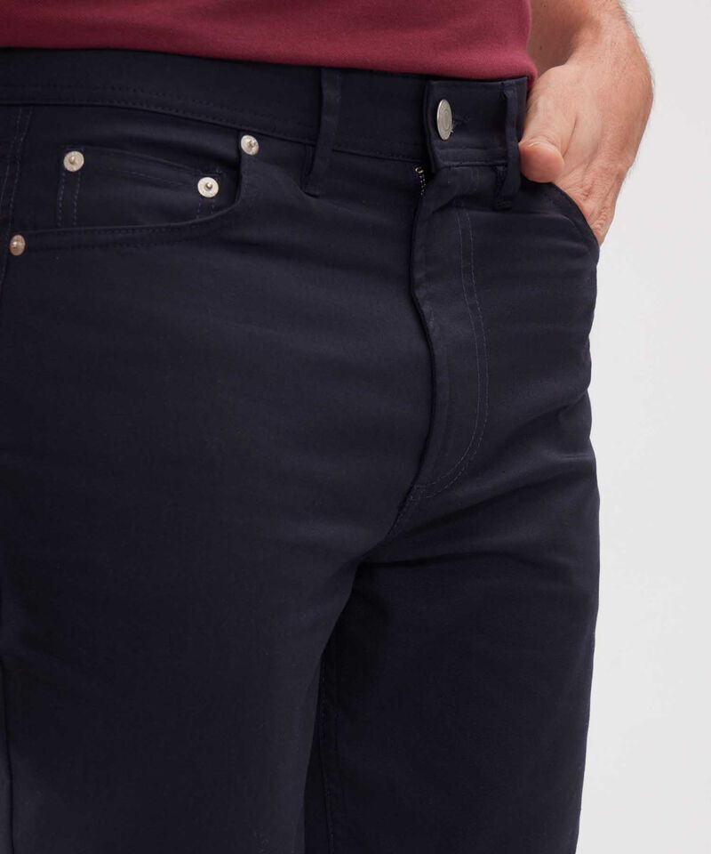 Pantalon Unicolor 5 Bolsillos, Silueta Slim Fit