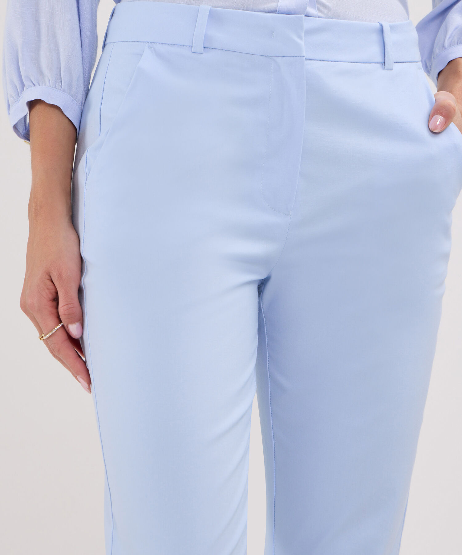 Pantalon Capri Unicolor