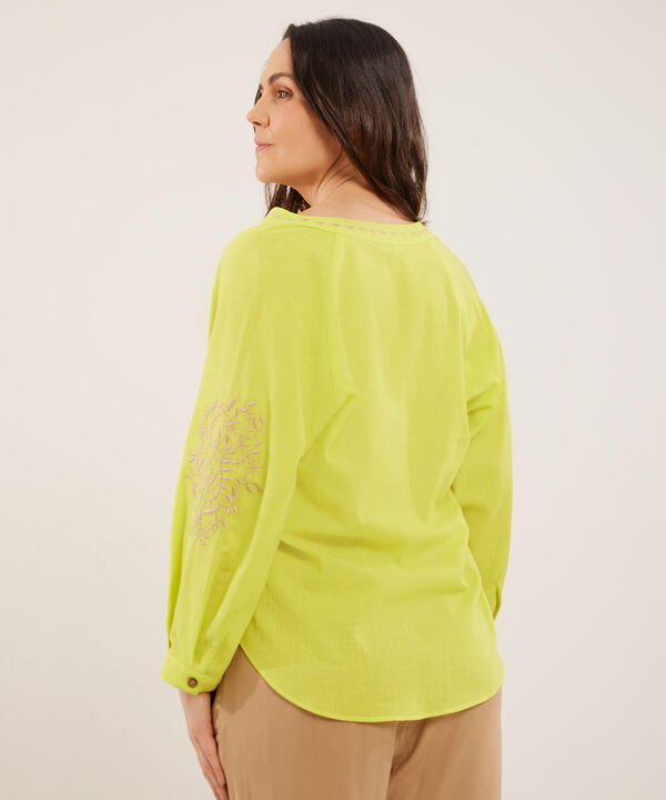 Blusa Manga 3/4 Unicolor Con Bordado image number null