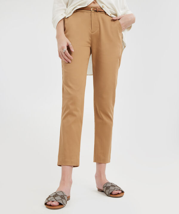 Pantalon Basico Bolsillos Diagonal image number null