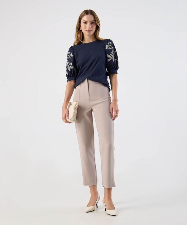 Pantal&oacute;n B&aacute;sico Formal Ajuste Tobillero Para Mujer image number null