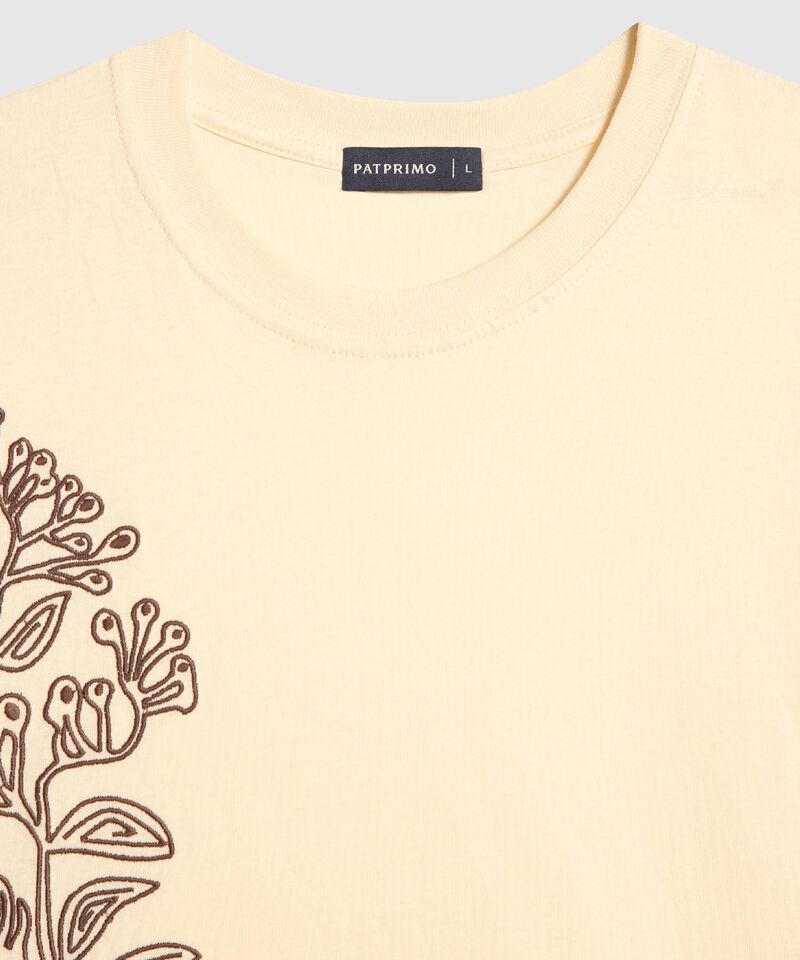 Camiseta Bordado Botánico