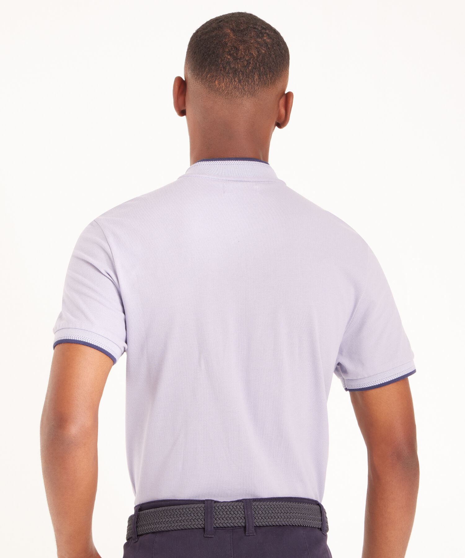 Polo Unicolor Con Cuello Mao Y Puños Tejidos, Silueta Slim Fit