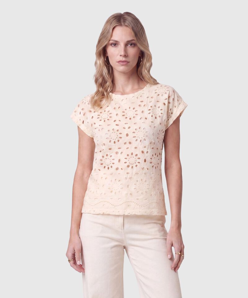 Blusa De Mujer Con Calados Florales