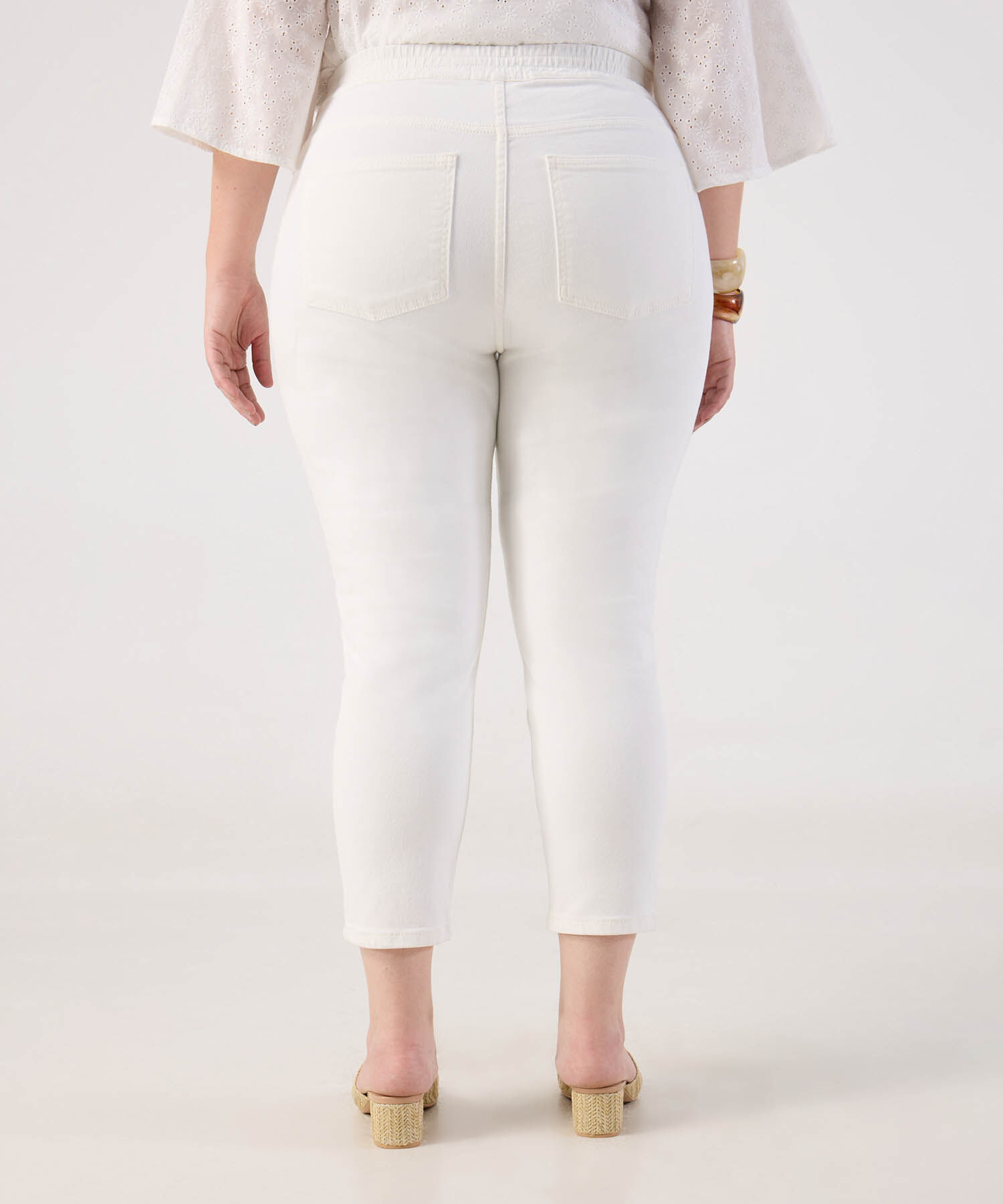 Jean Tapered de Cinco Bolsillos Para Mujer Curvy