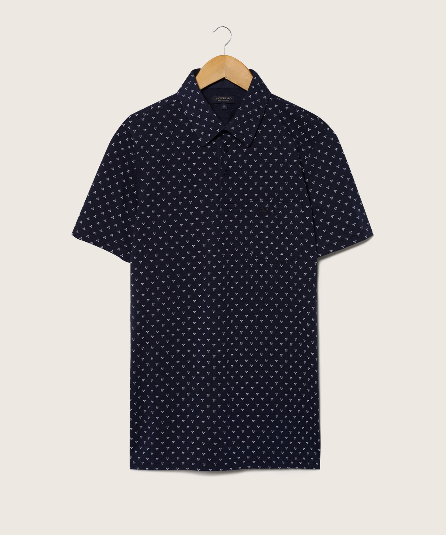 Polo Estampada, Cuello Maquina Duro Con Bolsillo, Silueta Regular Fit Blanco