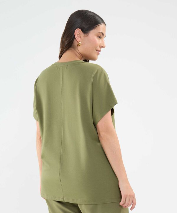 Camiseta Bordado Floral