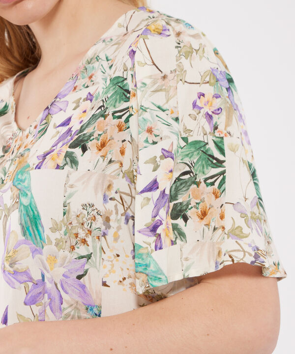 Blusa con Estampado Floral